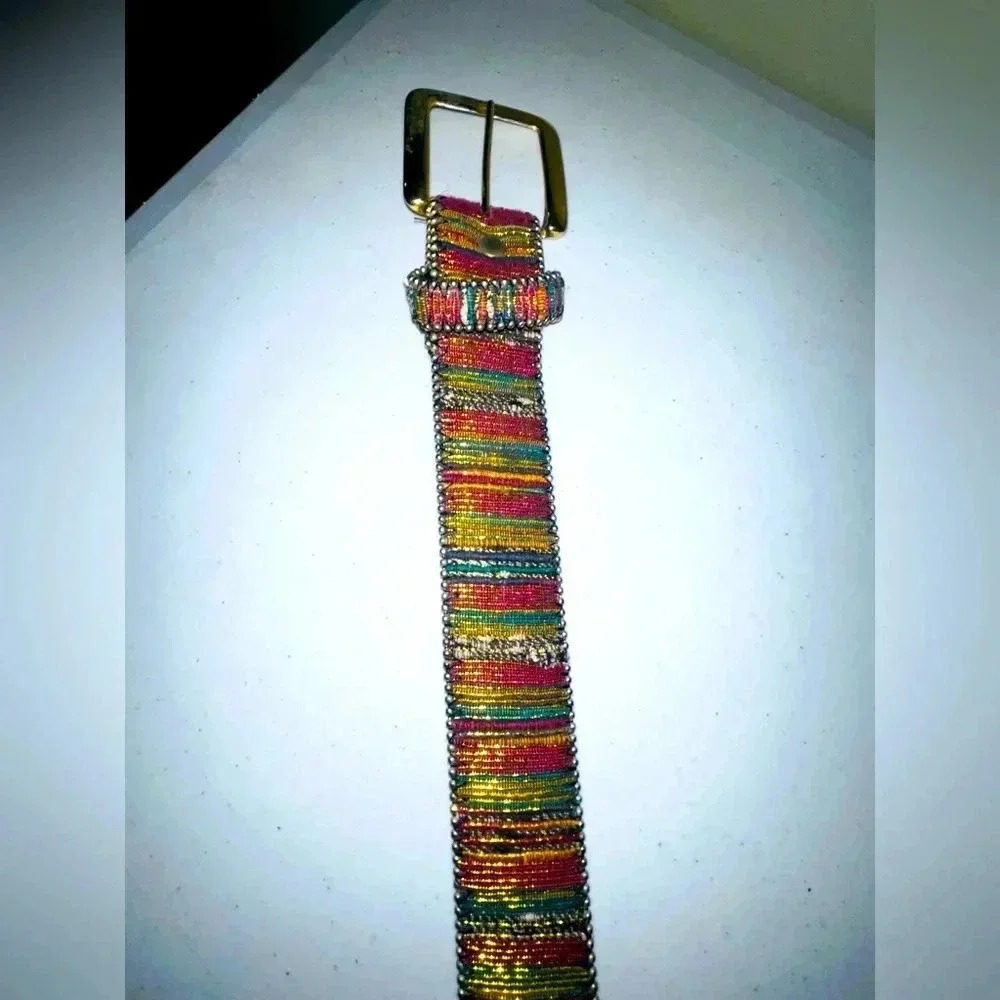 Vintage ladies striped metallic retro belt fits 26 1/4 to 30"